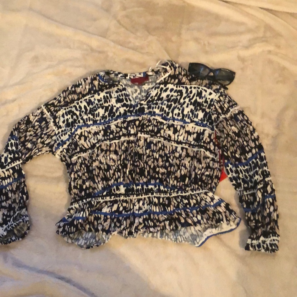 Cute long sleeve top